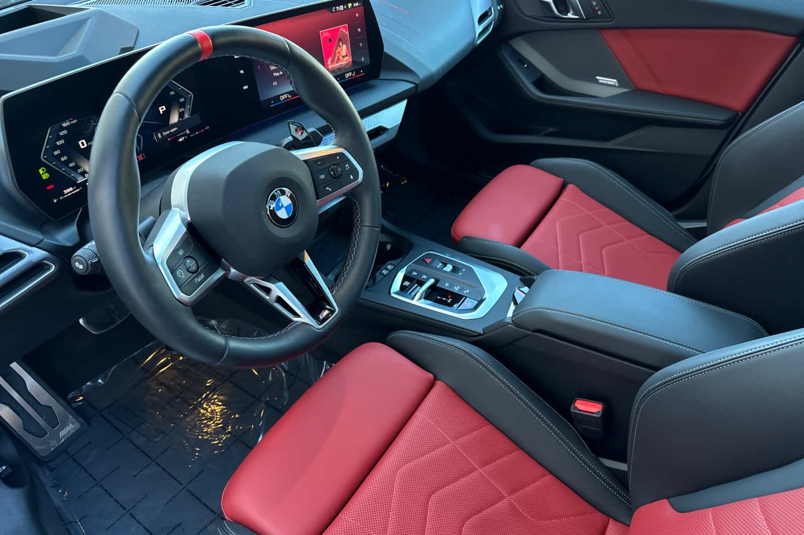 Thumbnail: 2025 BMW 2 Series - 11