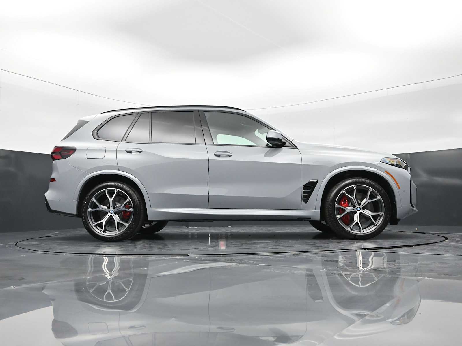 Thumbnail: 2026 BMW X5 - 28