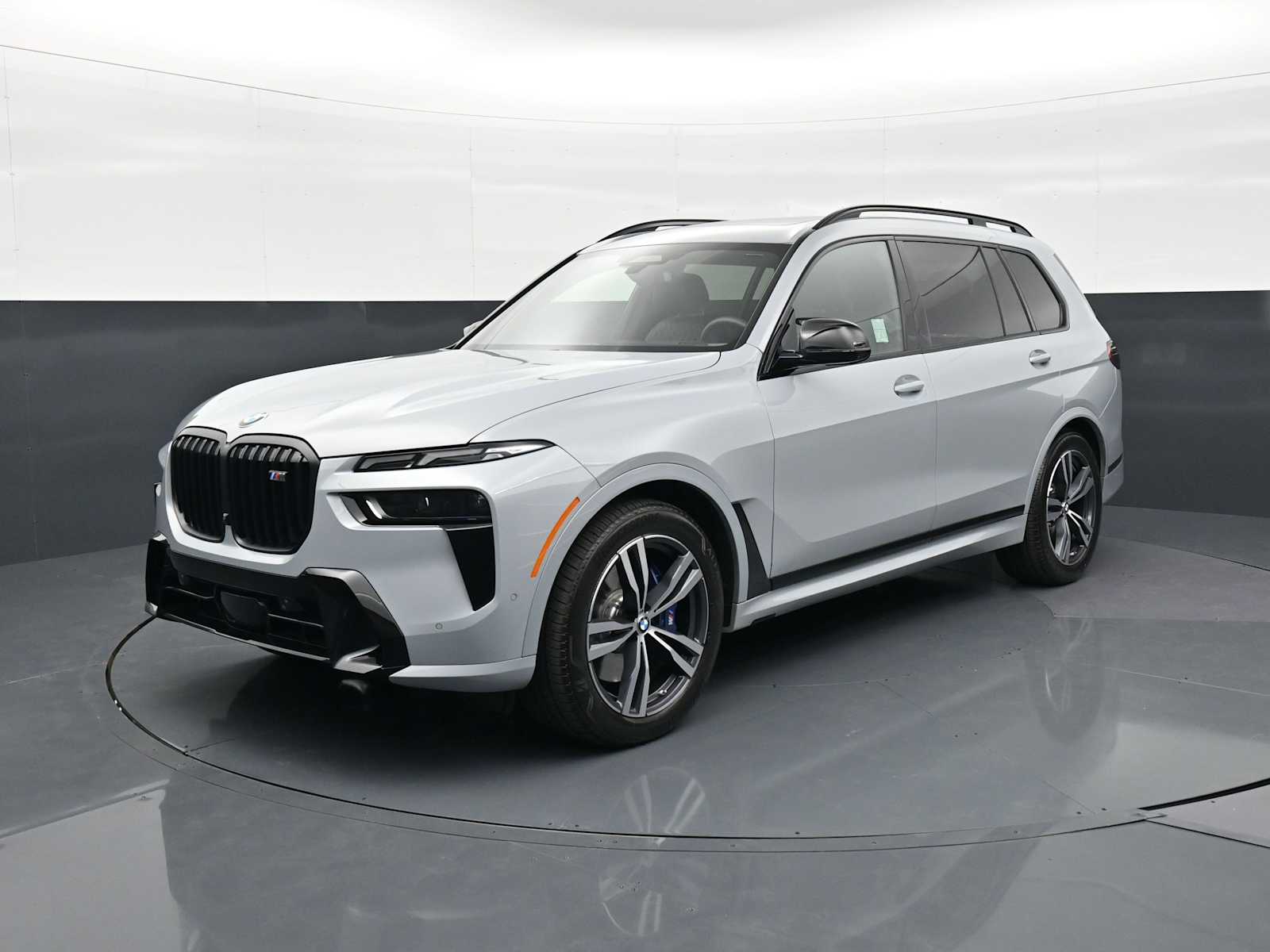Thumbnail: 2026 BMW X7 - 1
