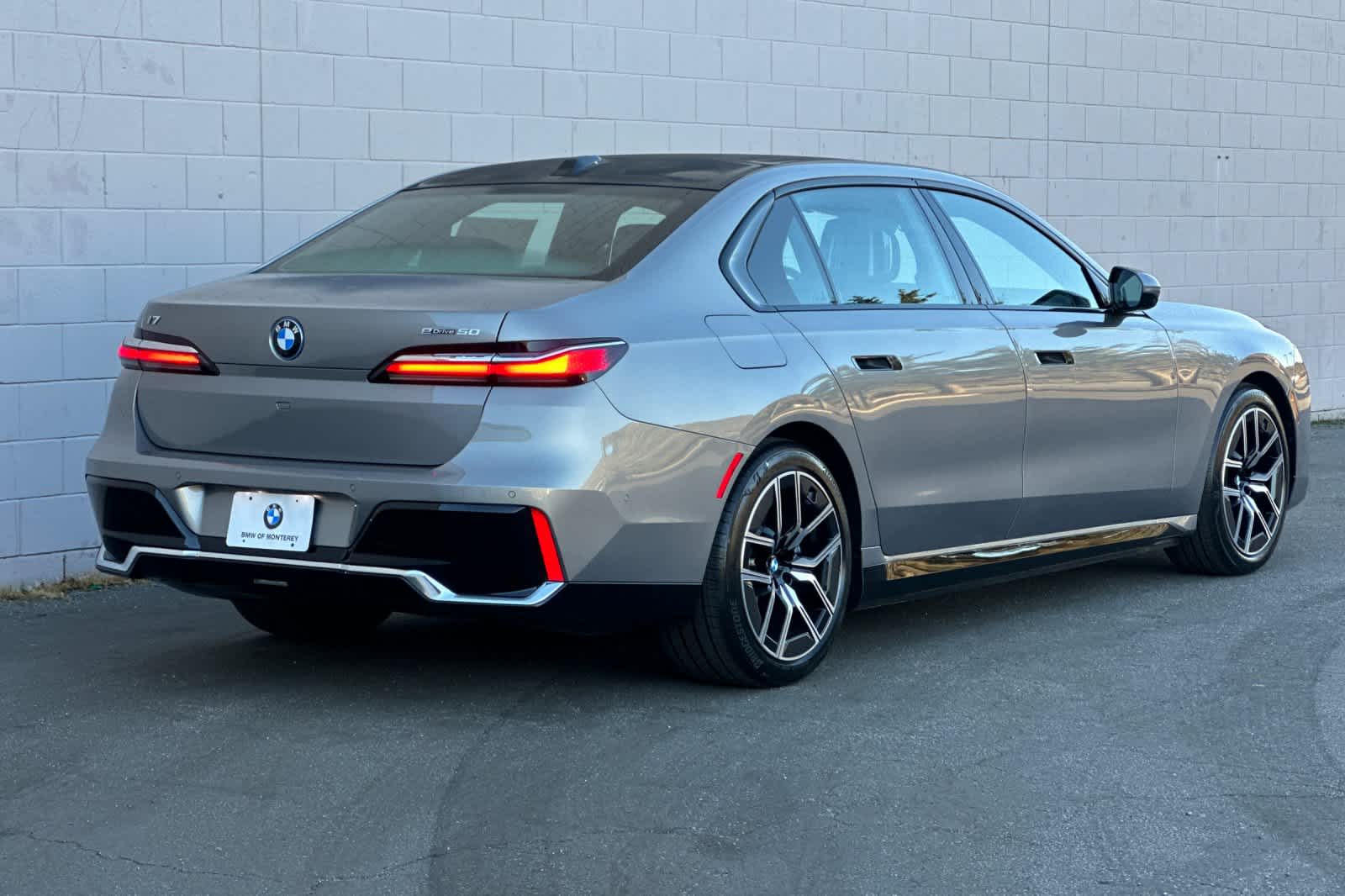 Thumbnail: 2025 BMW i7 - 2