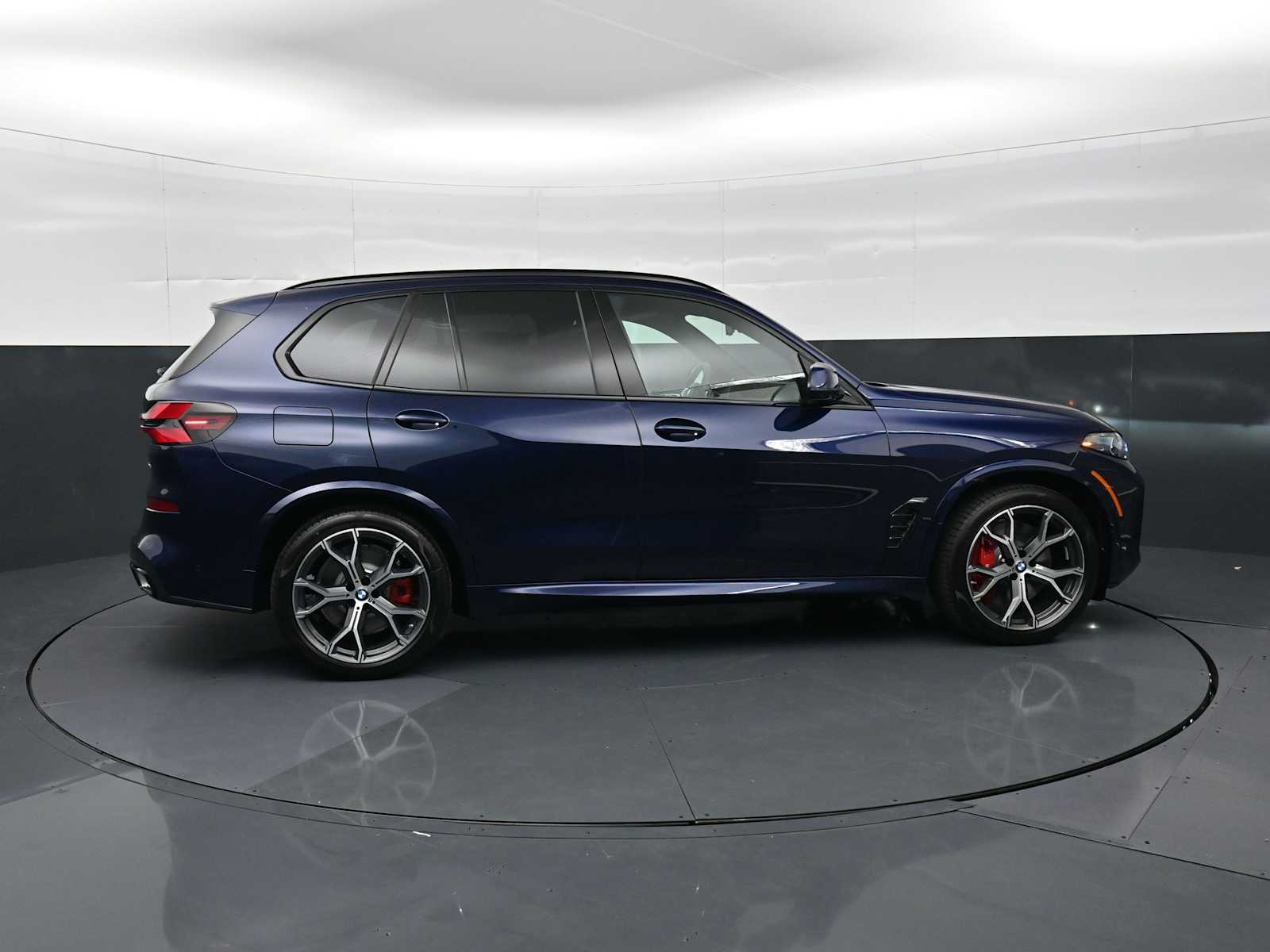 Thumbnail: 2026 BMW X5 - 4