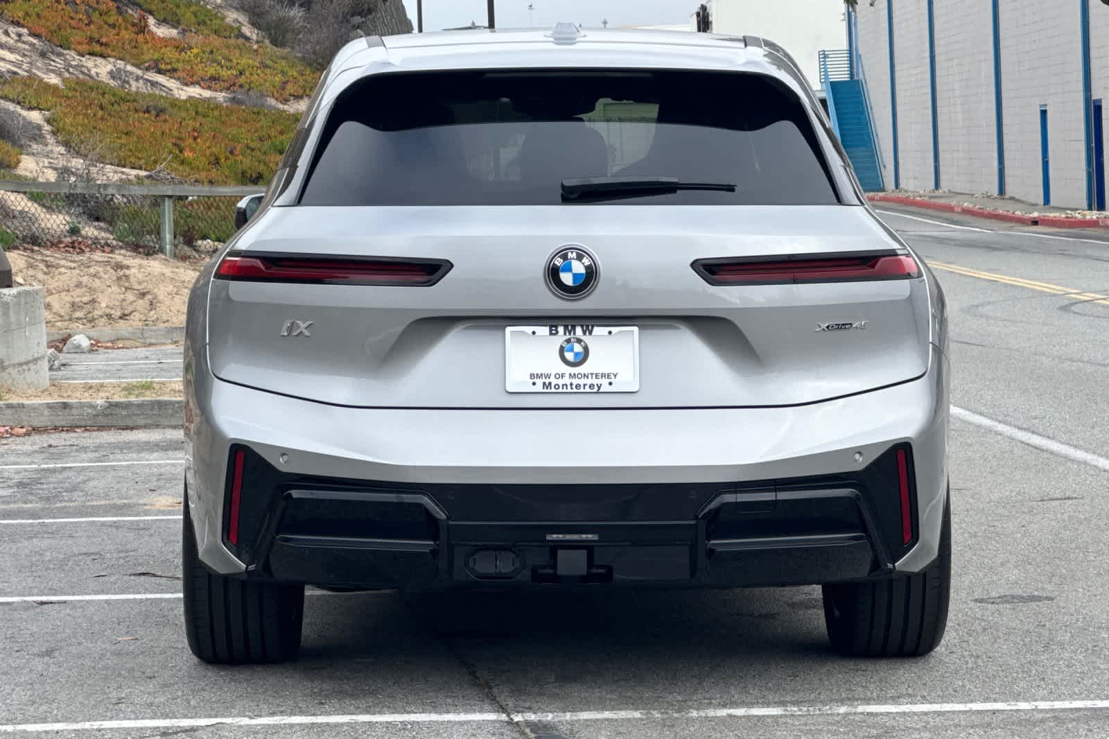 Thumbnail: 2026 BMW iX - 7