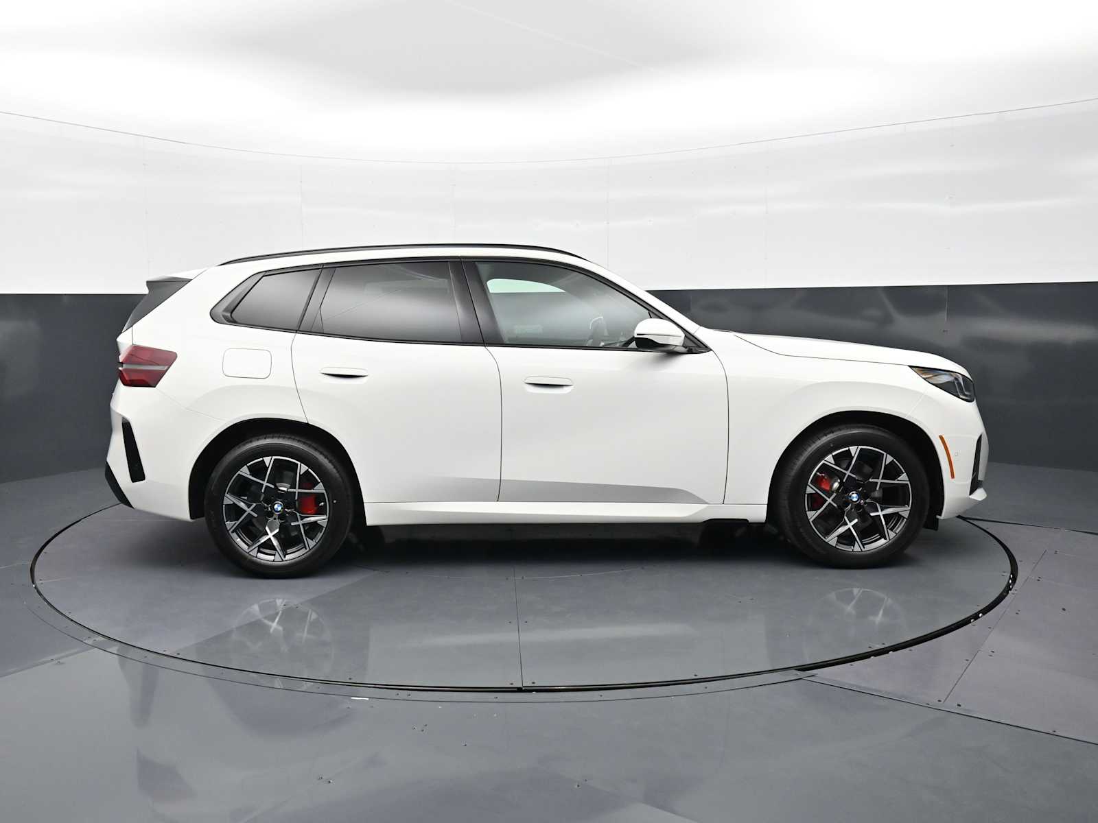 Thumbnail: 2026 BMW X3 - 4