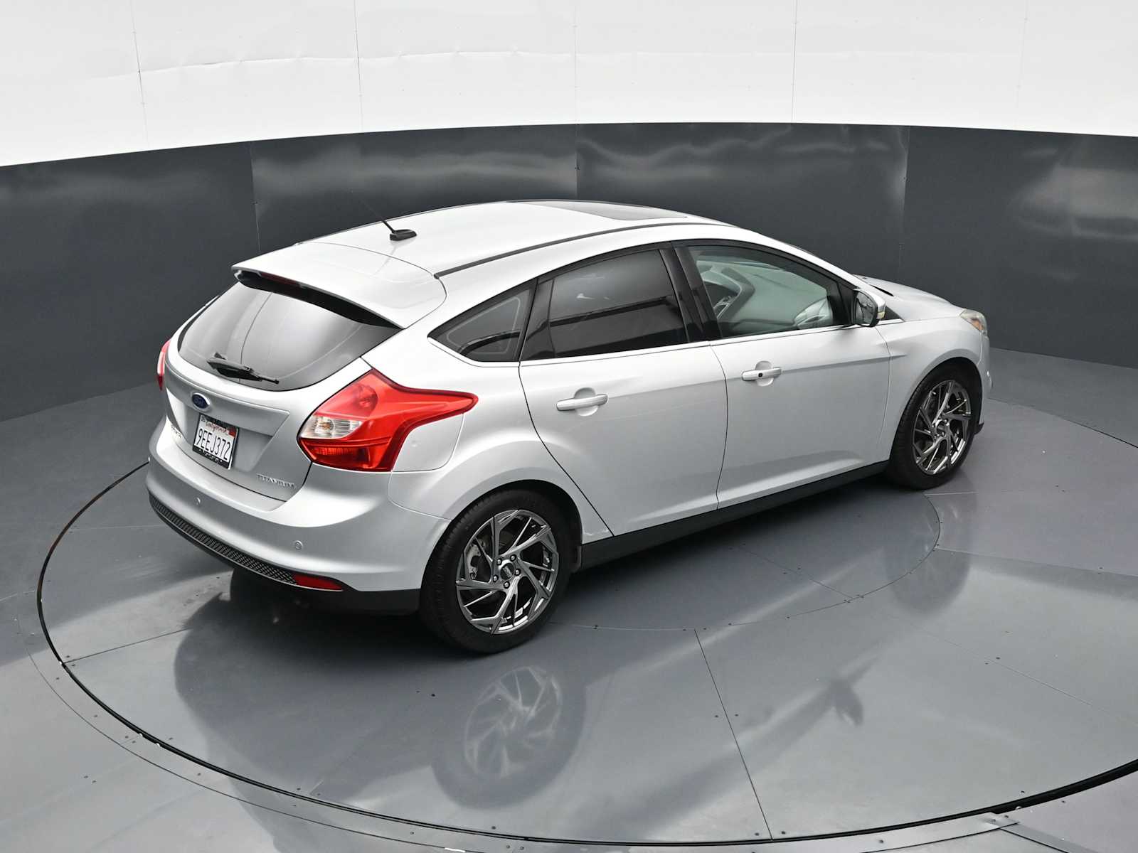 2014 Ford Focus Titanium - Photo 18