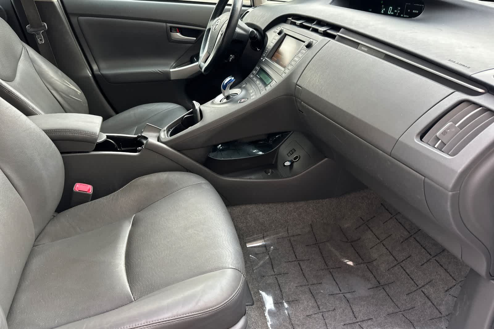 Thumbnail: 2010 Toyota Prius - 15