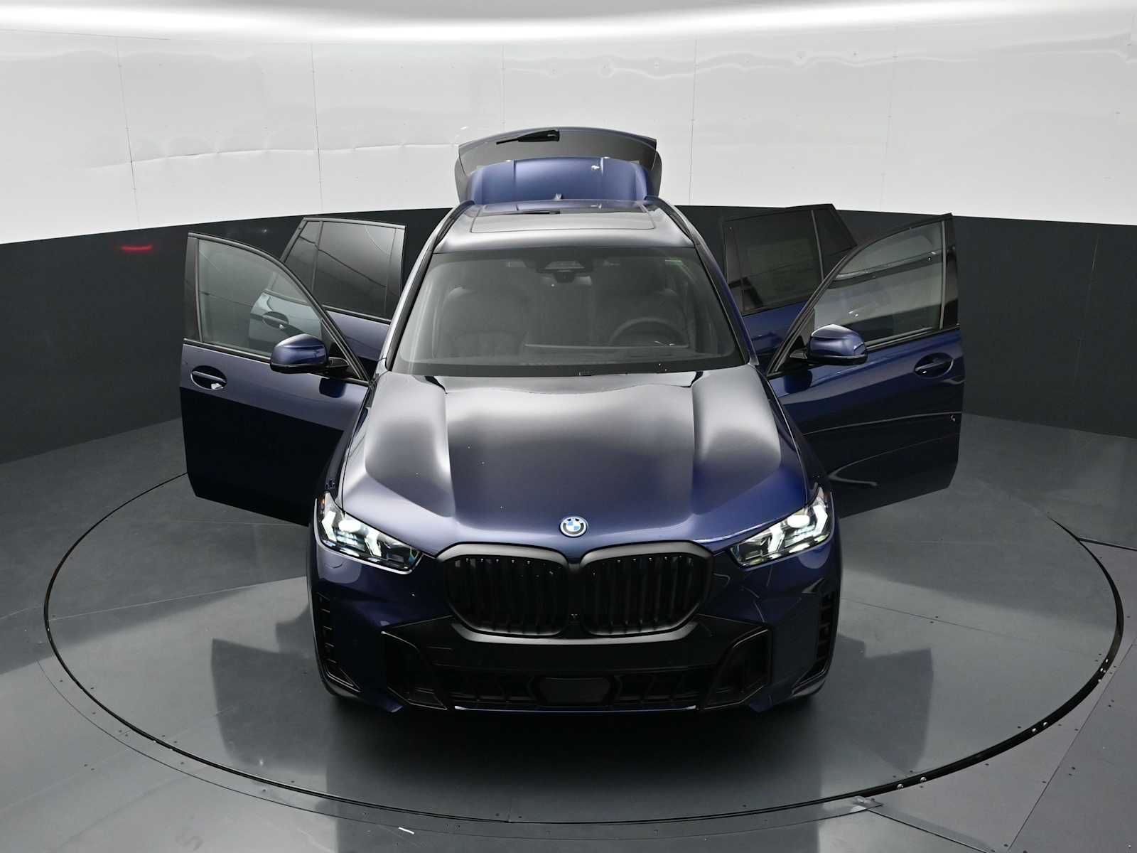 Thumbnail: 2026 BMW X5 - 33