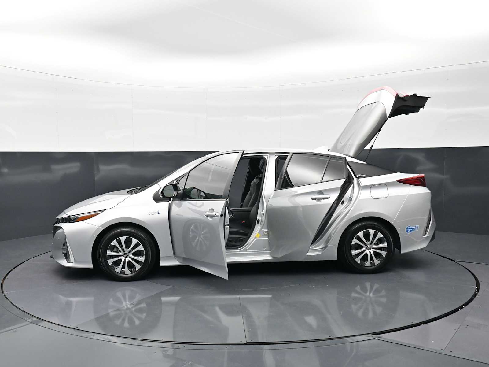 Thumbnail: 2021 Toyota Prius Prime - 35