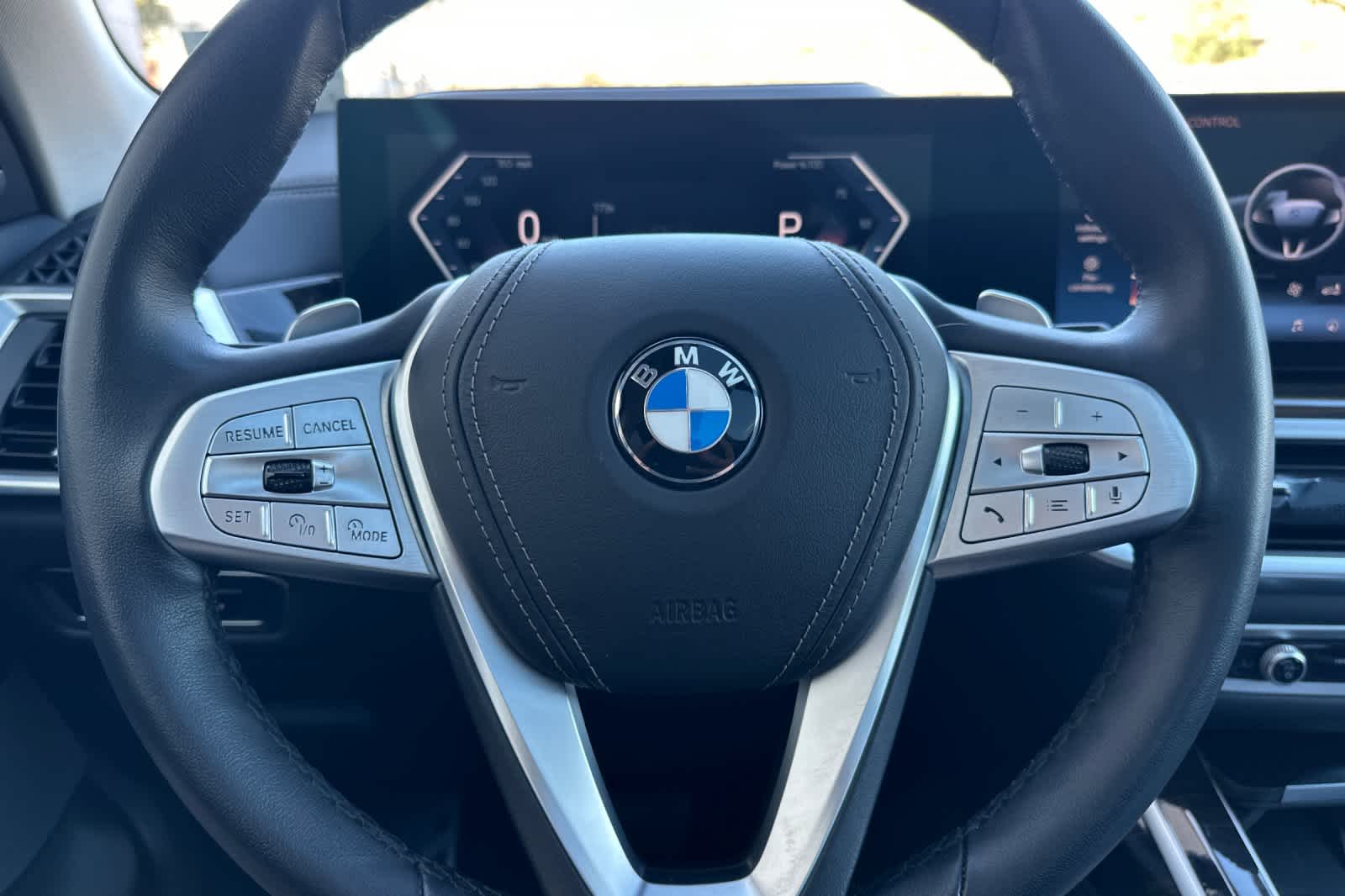 Thumbnail: 2024 BMW X7 - 25