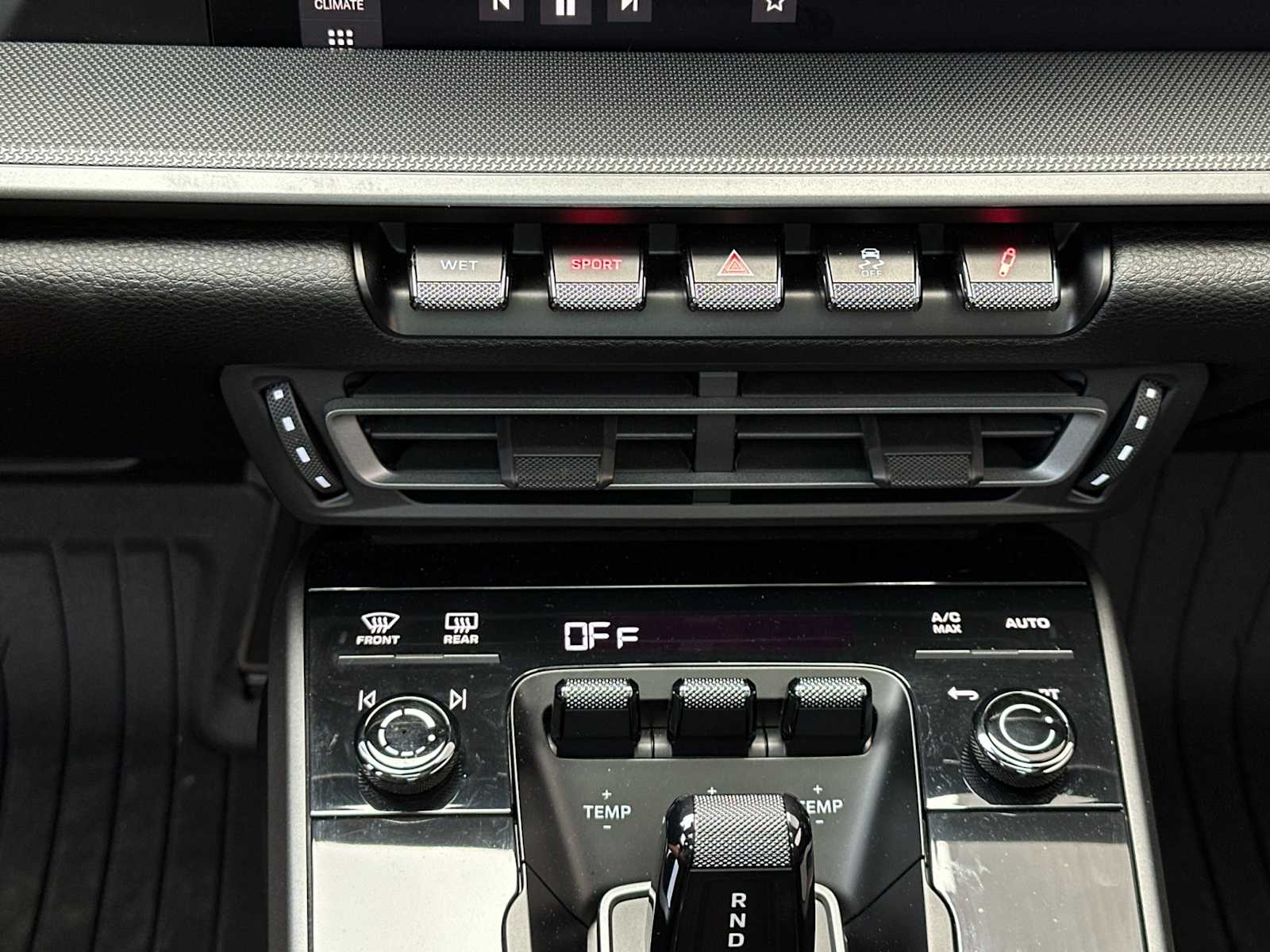 Thumbnail: 2021 Porsche 911 - 21