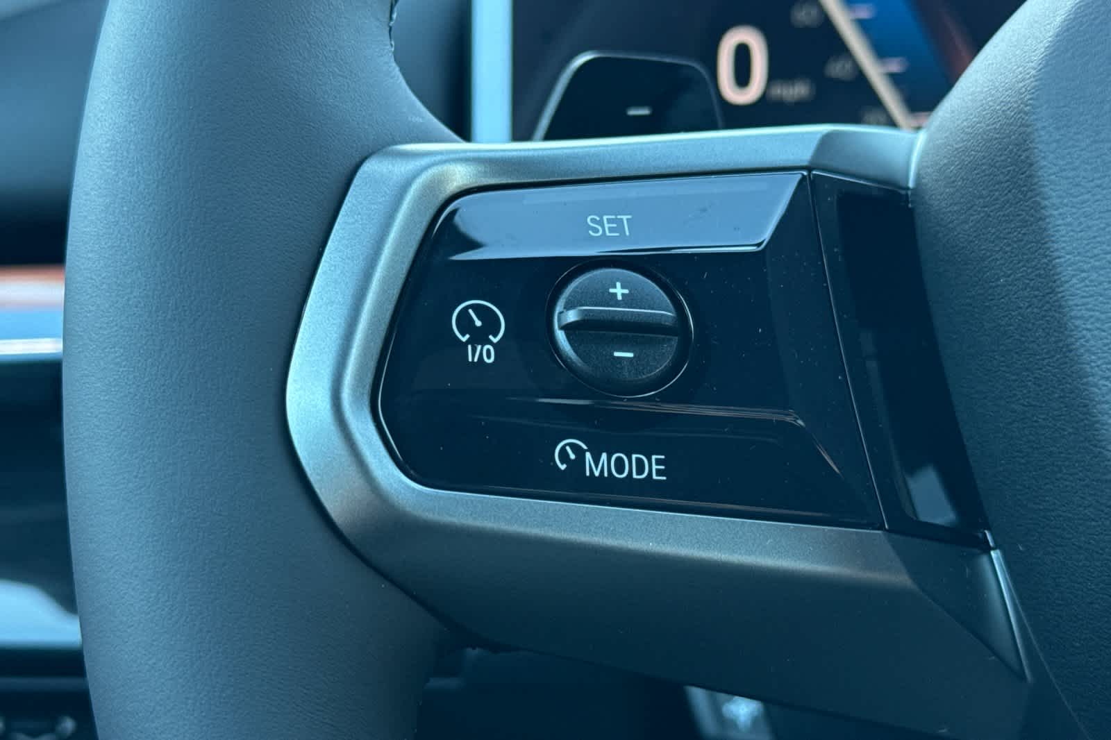 Thumbnail: 2026 BMW 5 Series - 24