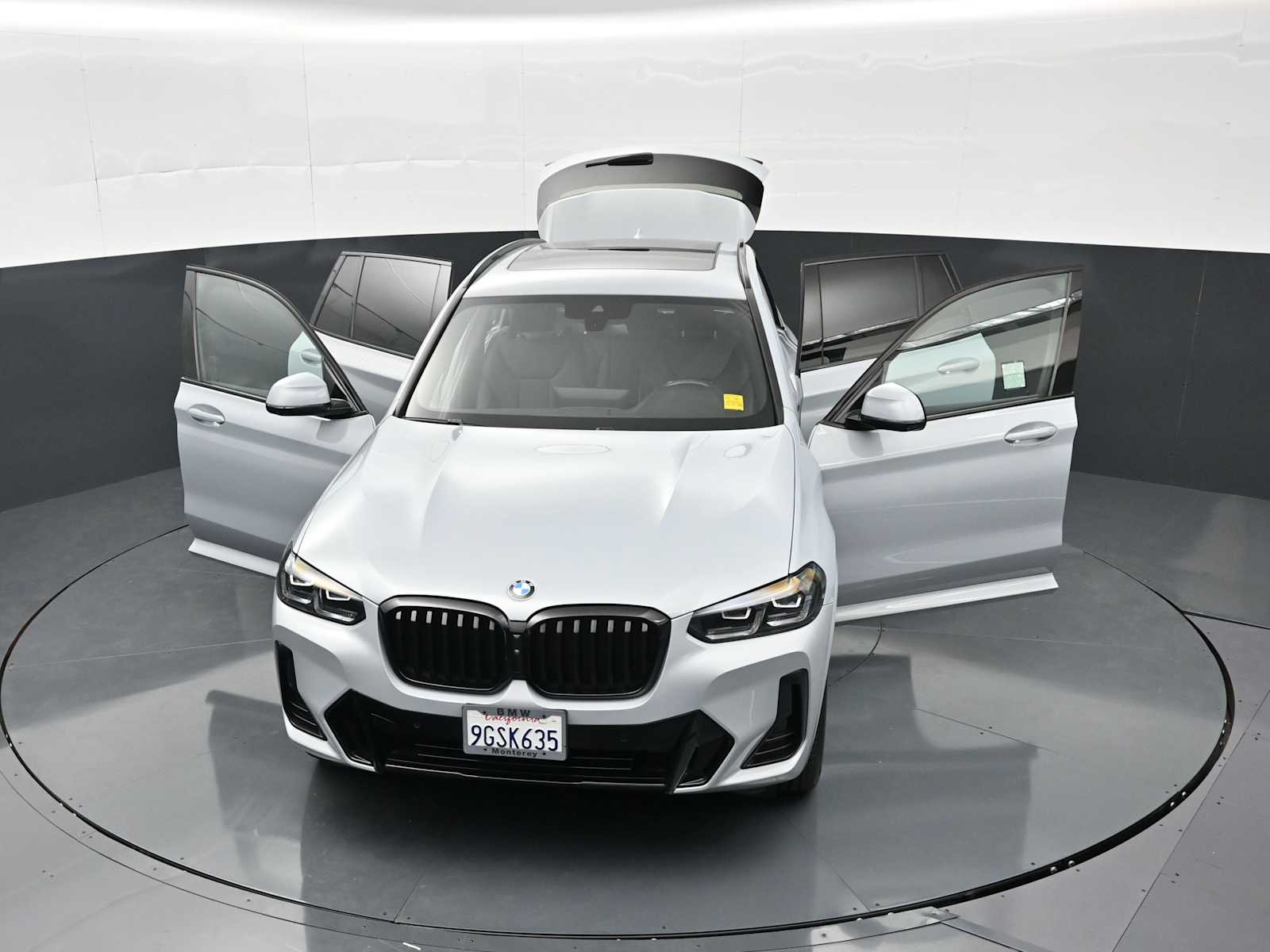Thumbnail: 2023 BMW X3 - 32