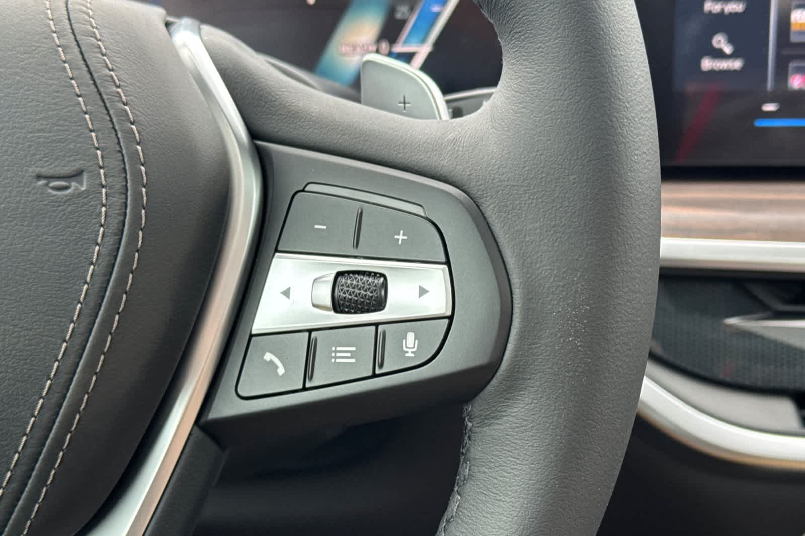 Thumbnail: 2026 BMW X5 - 30