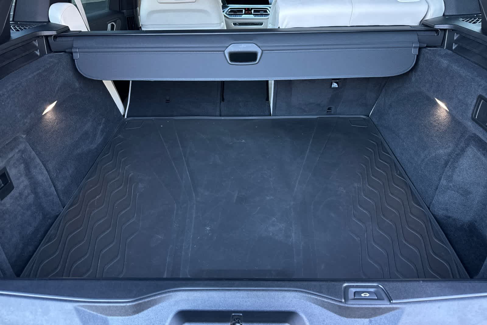 Thumbnail: 2023 BMW X5 - 18