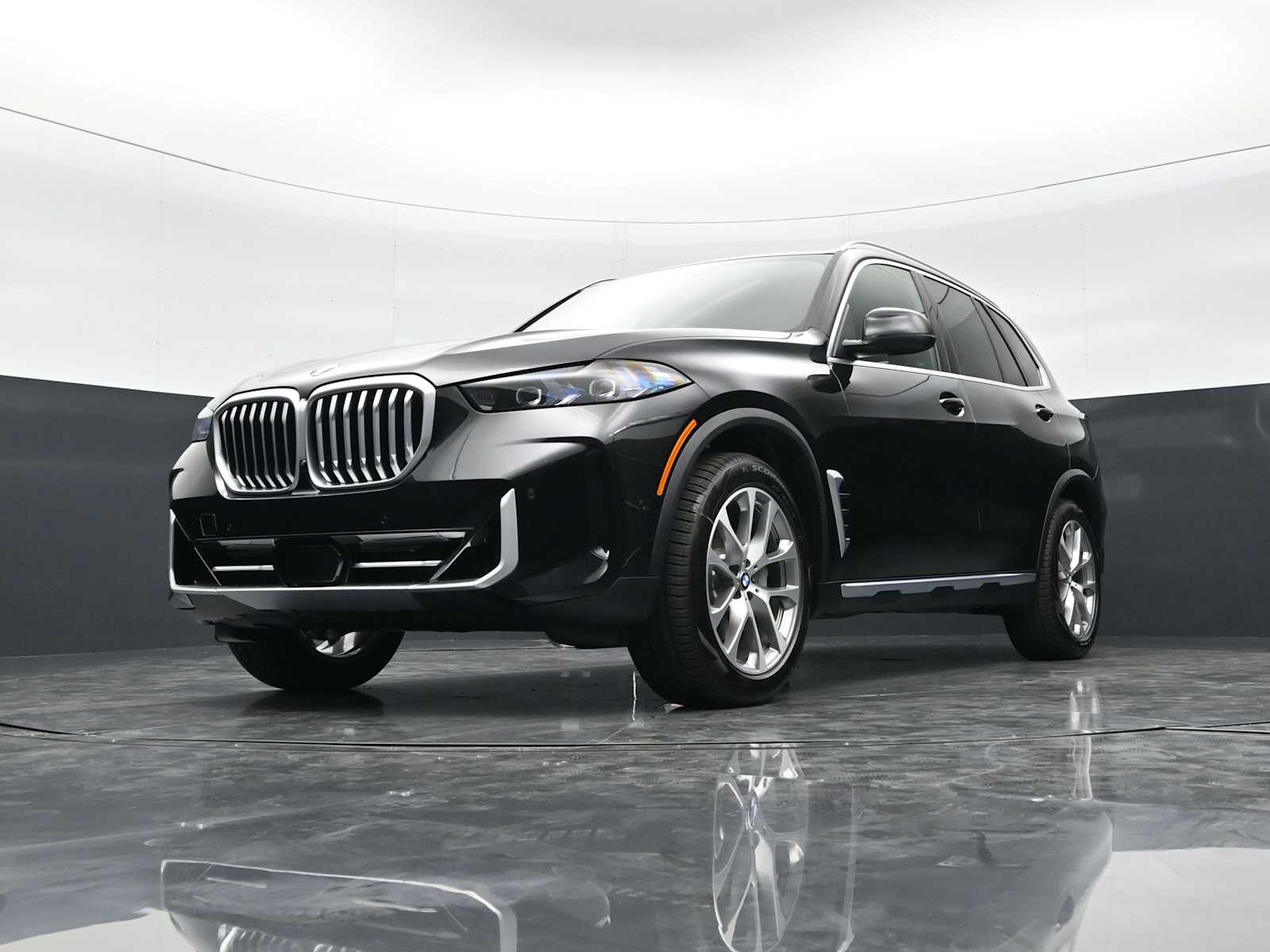 Thumbnail: 2026 BMW X5 - 22