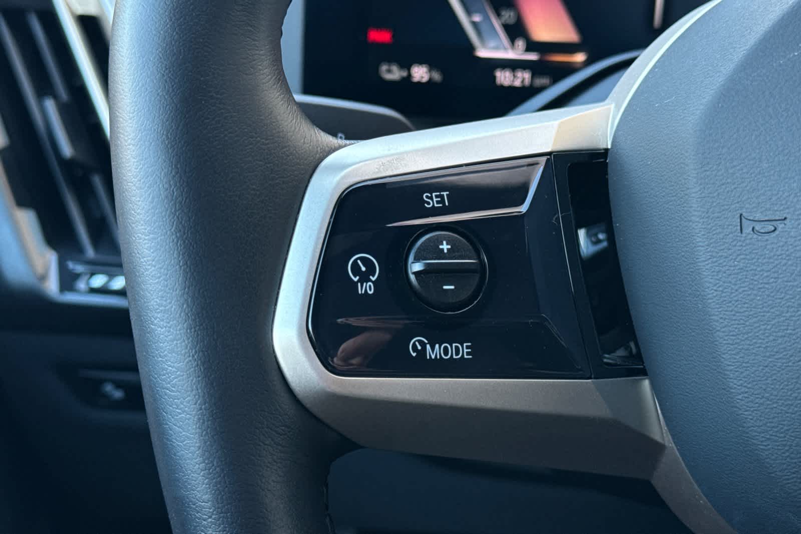 Thumbnail: 2025 BMW iX - 28