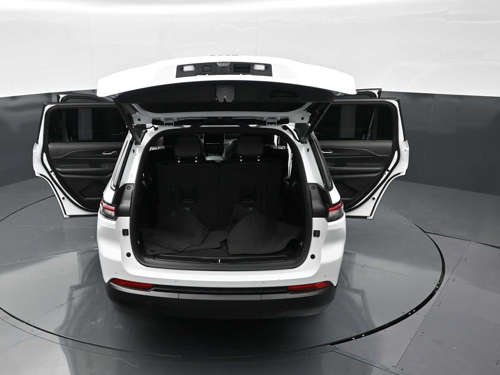 Thumbnail: 2024 Jeep Grand Cherokee L - 35
