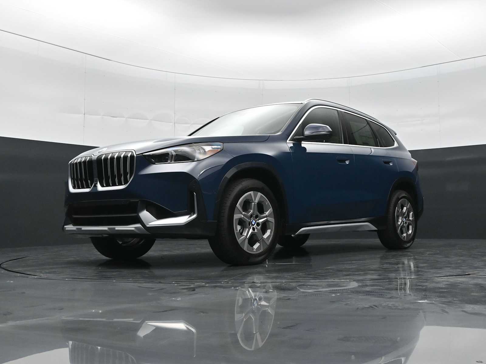 Thumbnail: 2026 BMW X1 - 25