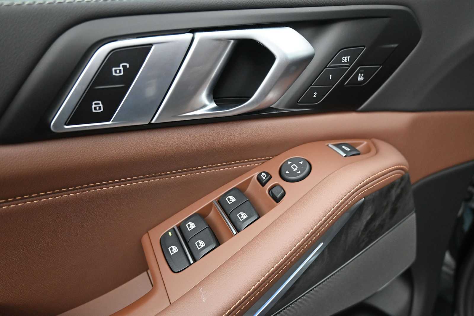 Thumbnail: 2026 BMW X5 - 9