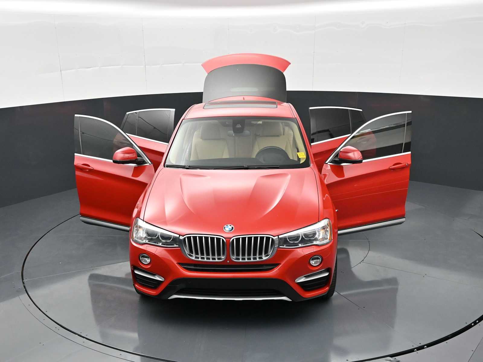 Thumbnail: 2016 BMW X4 - 33