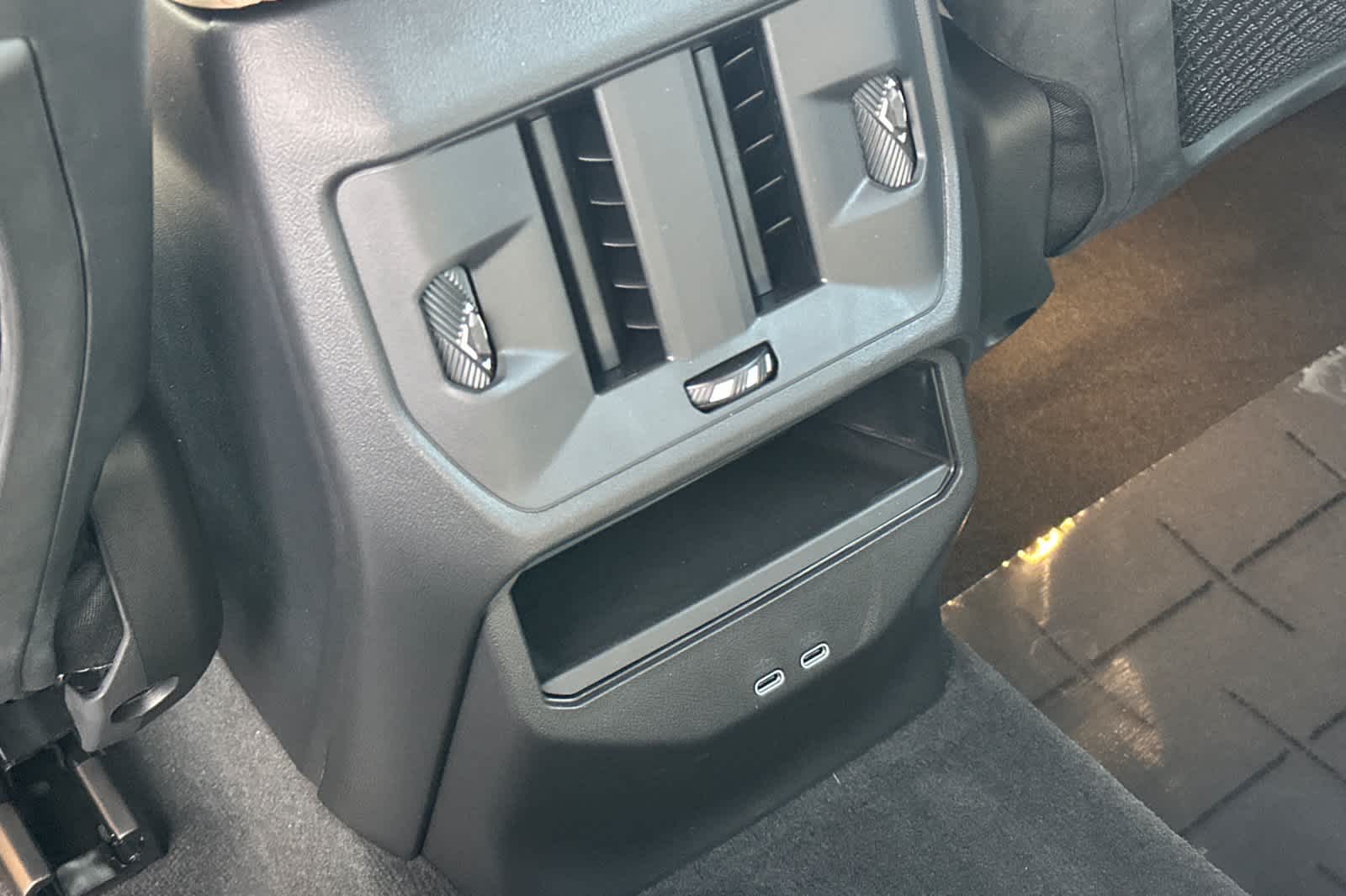 Thumbnail: 2026 BMW X3 - 16