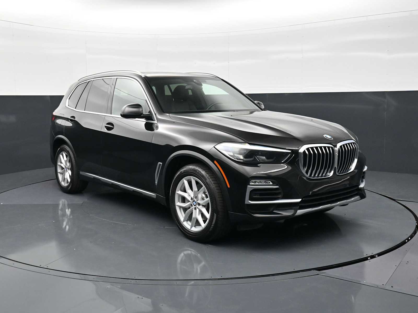 Thumbnail: 2020 BMW X5 - 3