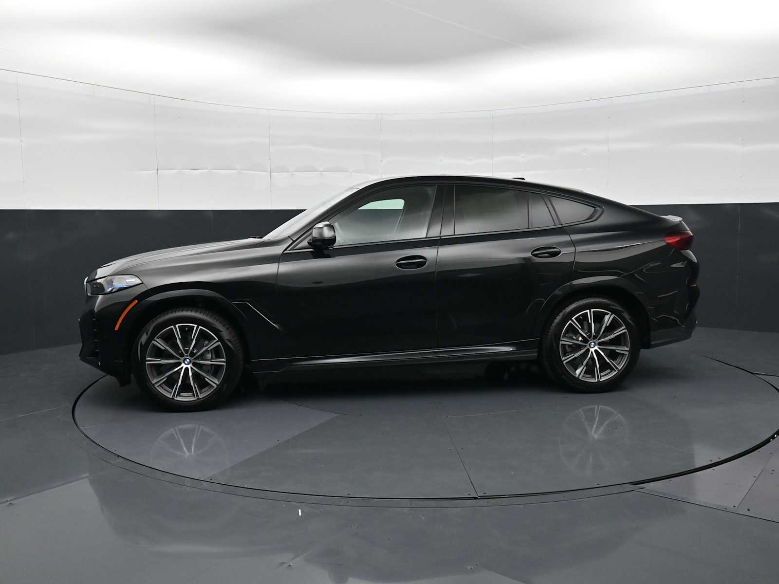 2026 BMW X6 40i - Photo 7