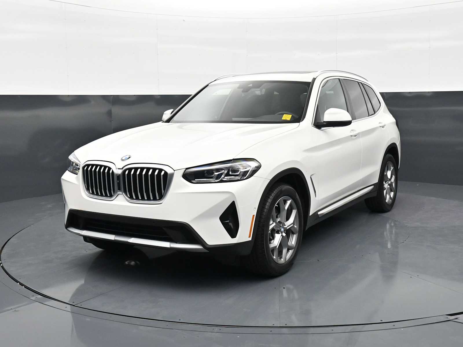 2024 BMW X3 sDrive30i's photo