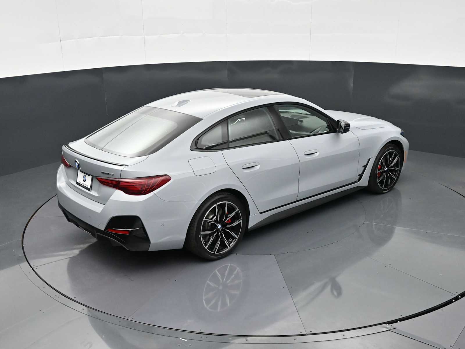 Thumbnail: 2026 BMW i4 - 21