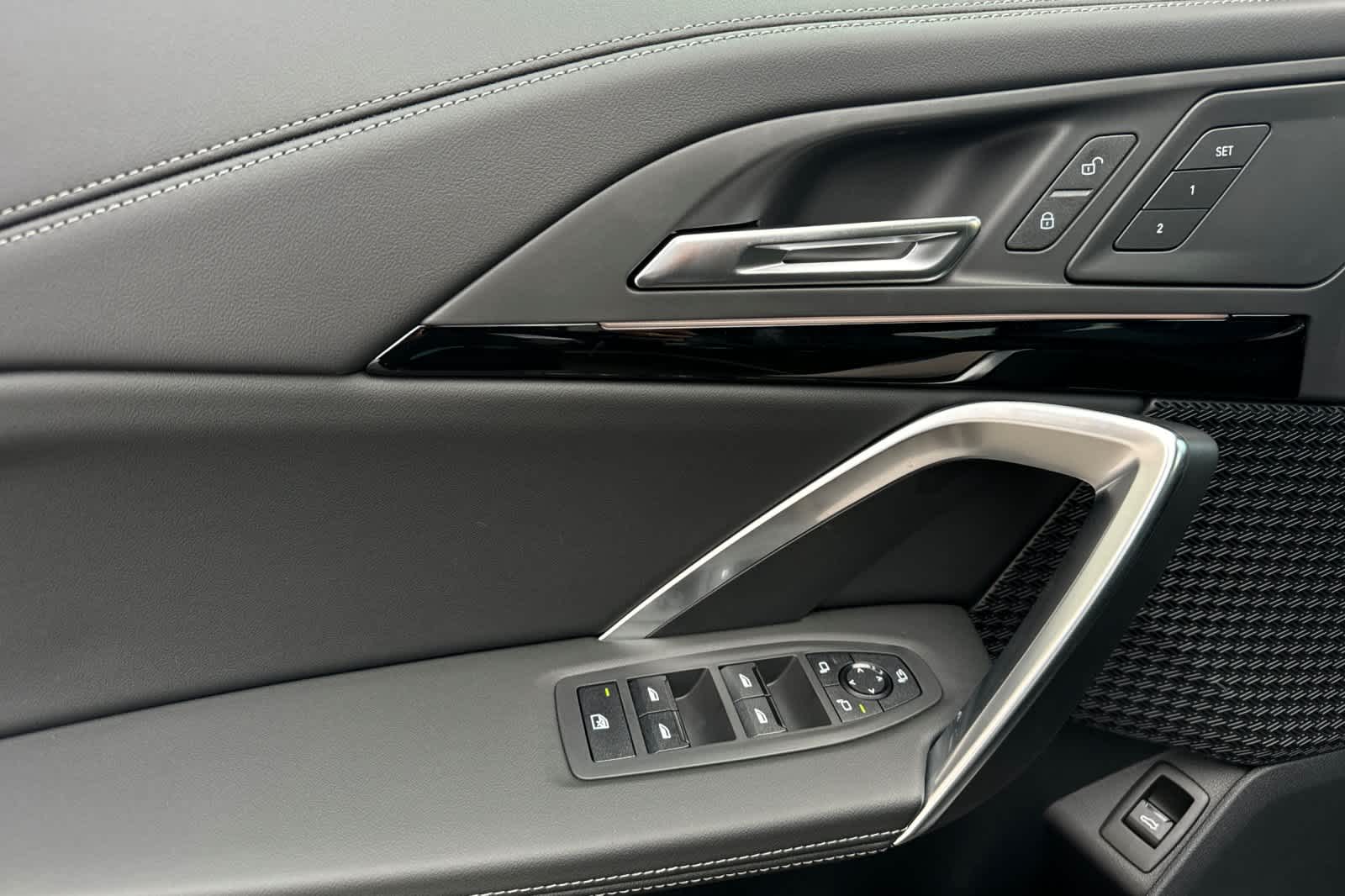 Thumbnail: 2026 BMW X1 - 13