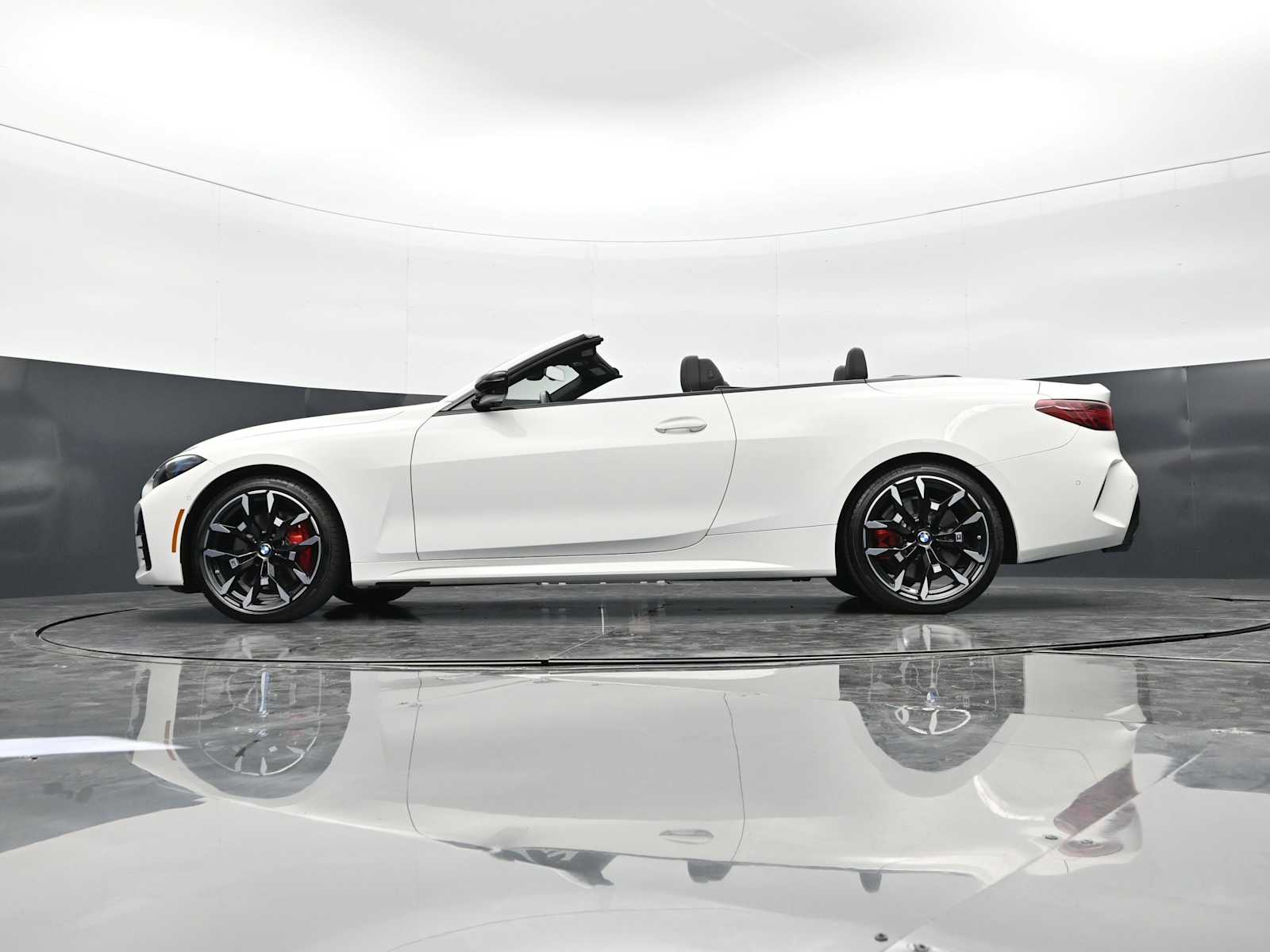 2025 BMW 4 Series 430i - Photo 26