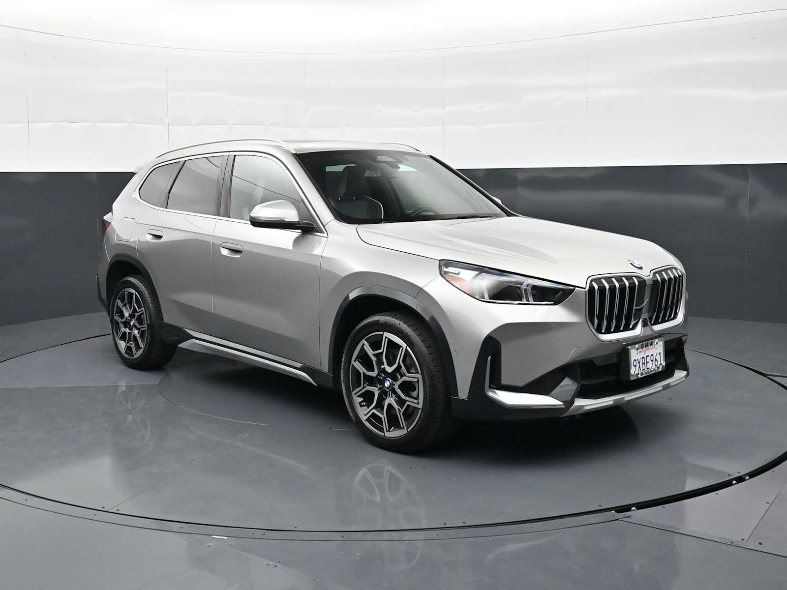 Thumbnail: 2026 BMW X1 - 2