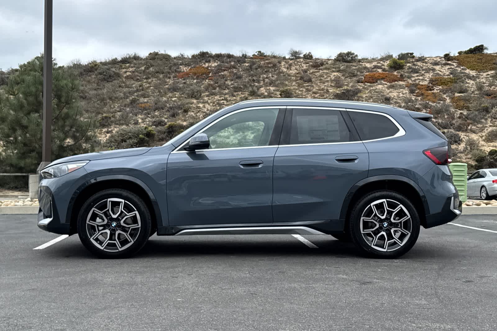 Thumbnail: 2026 BMW X1 - 5