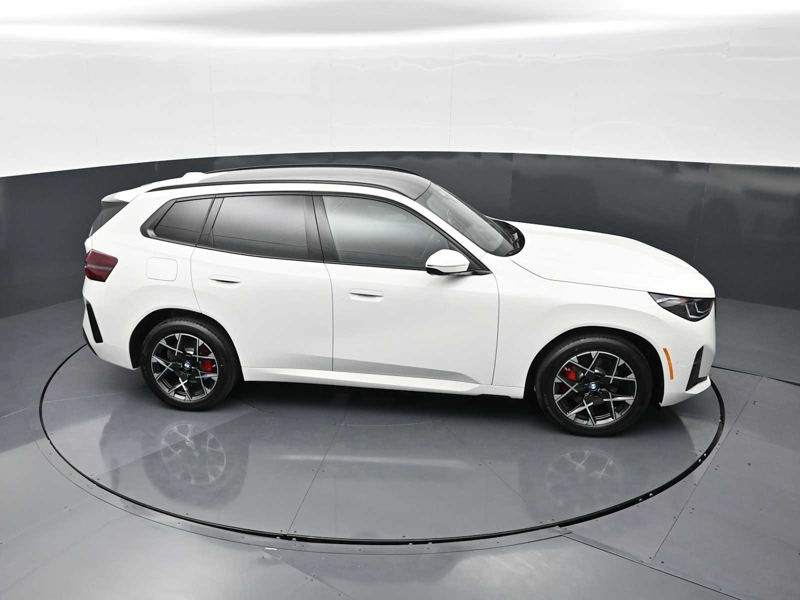 Thumbnail: 2026 BMW X3 - 20