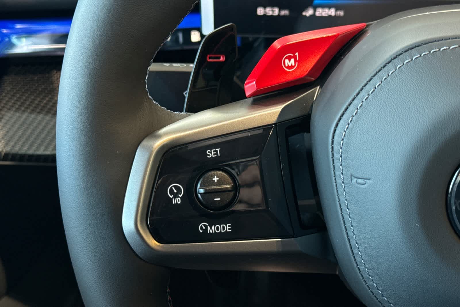 Thumbnail: 2026 BMW M5 - 24