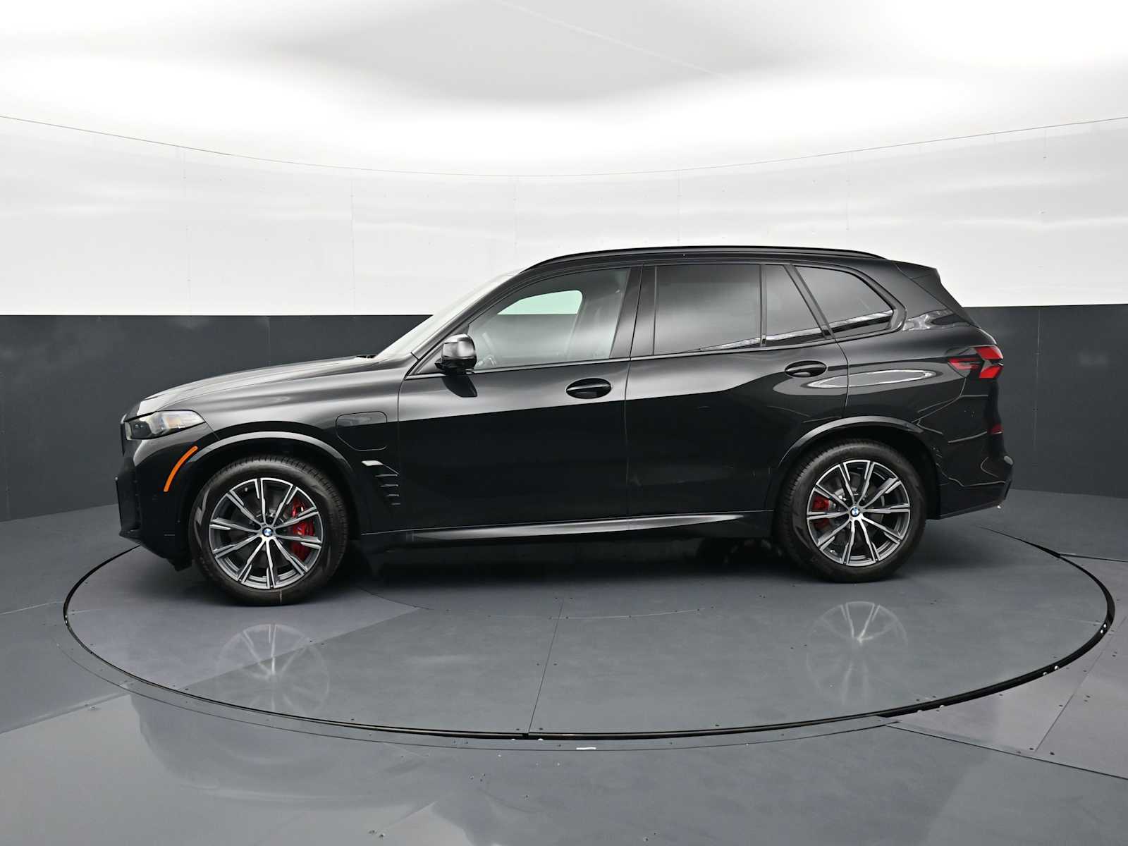 Thumbnail: 2026 BMW X5 - 8