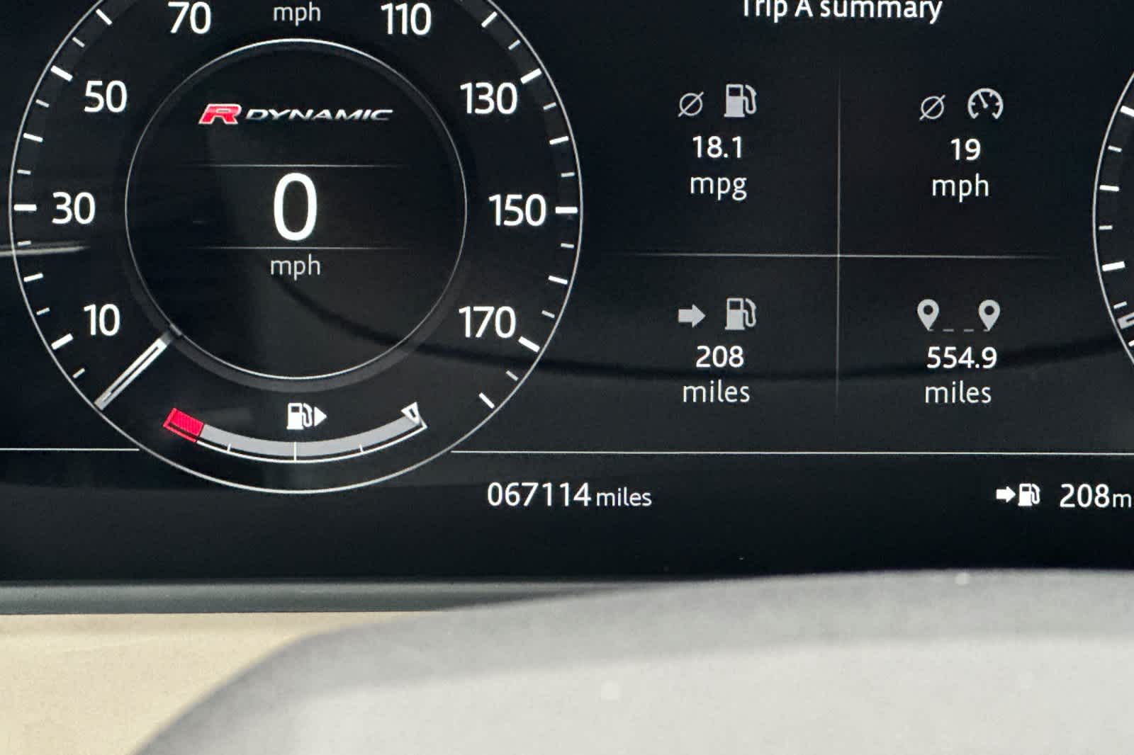 Thumbnail: 2018 Land Rover Range Rover Velar - 31