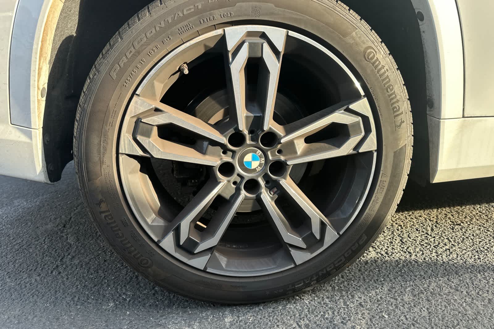 Thumbnail: 2023 BMW X1 - 15