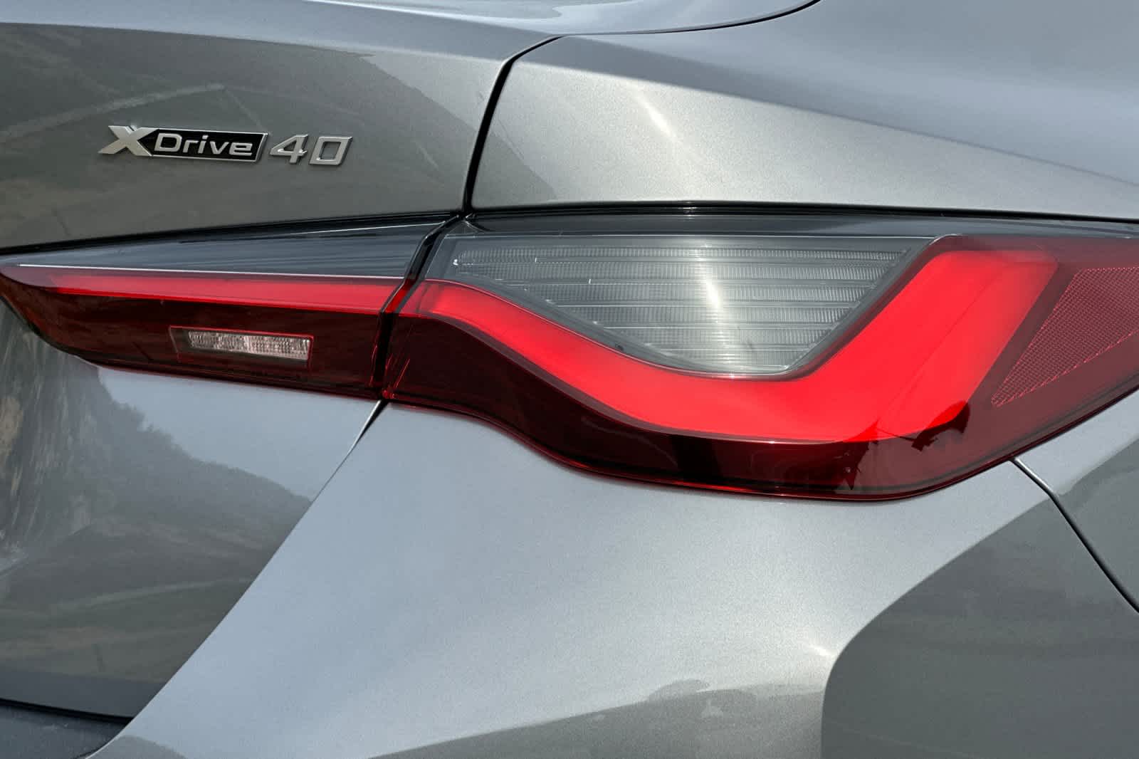 Thumbnail: 2026 BMW i4 - 11