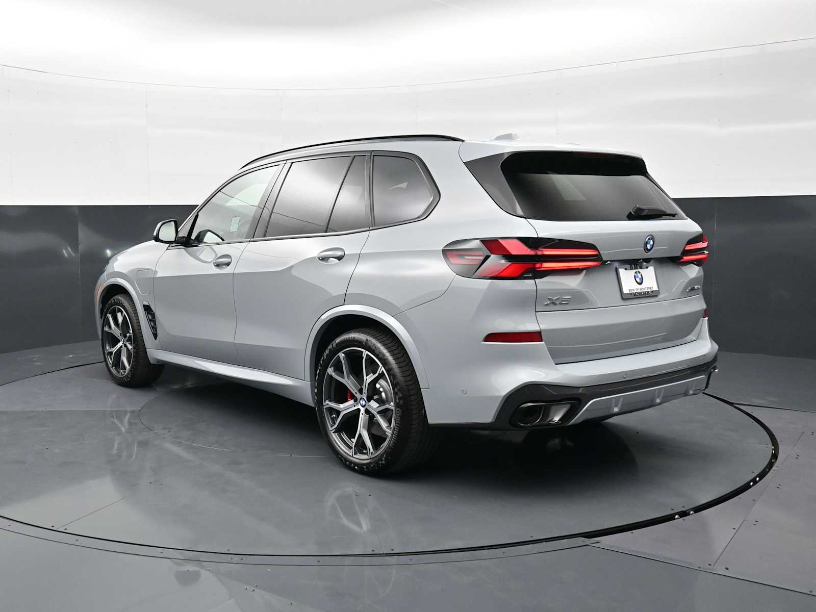 Thumbnail: 2026 BMW X5 - 7
