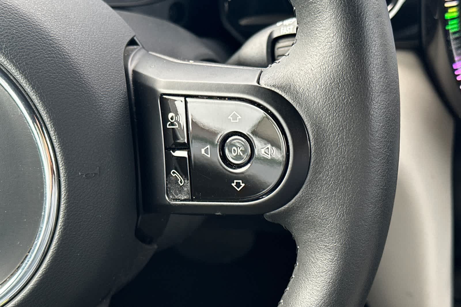 Thumbnail: 2024 MINI Cooper Convertible - 24