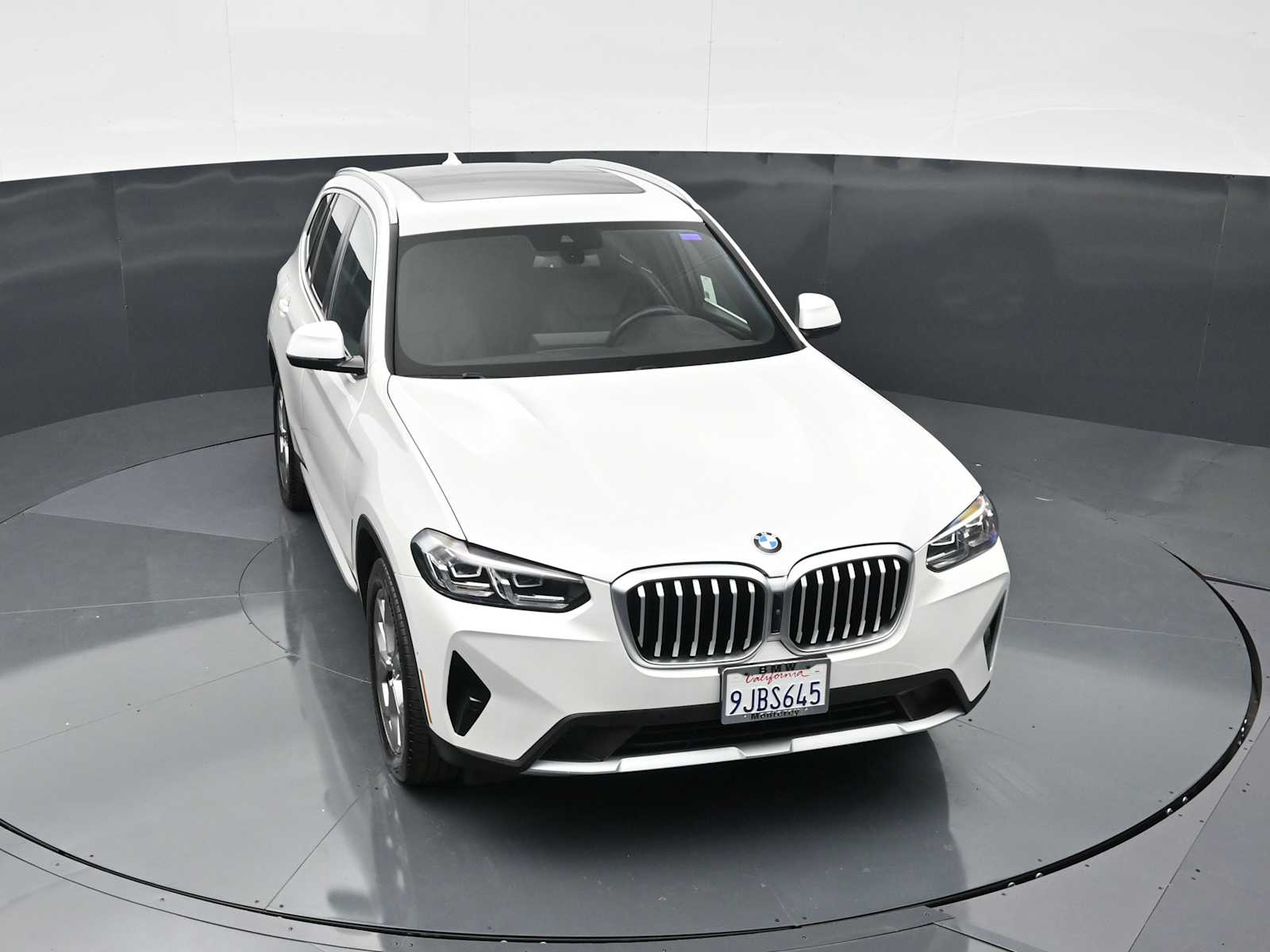 Thumbnail: 2024 BMW X3 - 19