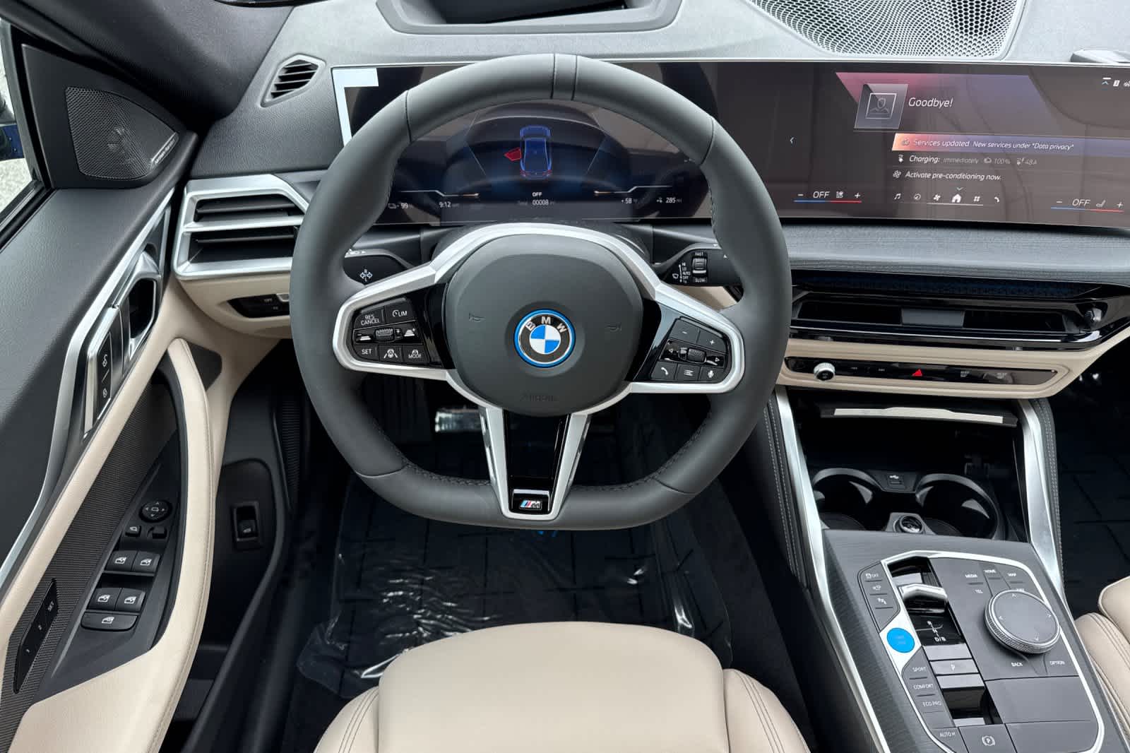 Thumbnail: 2025 BMW i4 - 15