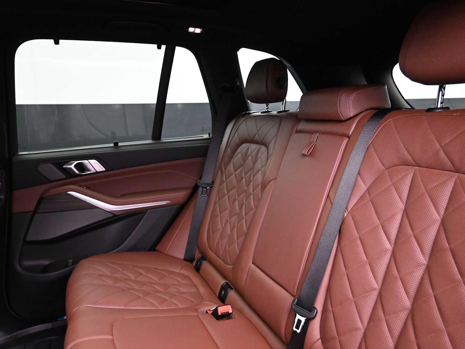 Thumbnail: 2026 BMW X5 - 12