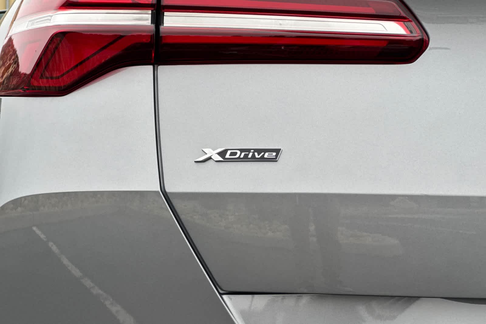 Thumbnail: 2026 BMW X3 - 11