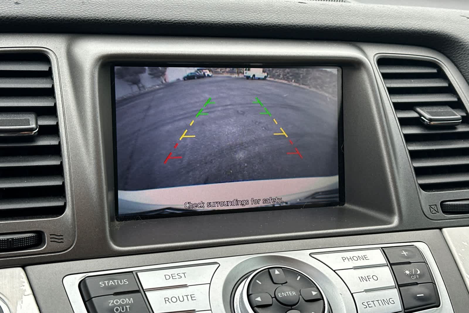 Thumbnail: 2011 Nissan Murano - 23