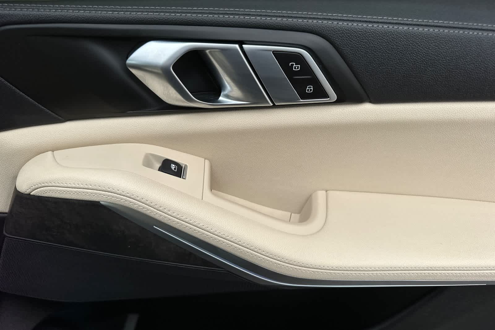 Thumbnail: 2022 BMW X5 - 19