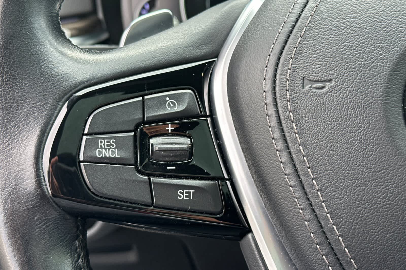 Thumbnail: 2018 BMW 5 Series - 26