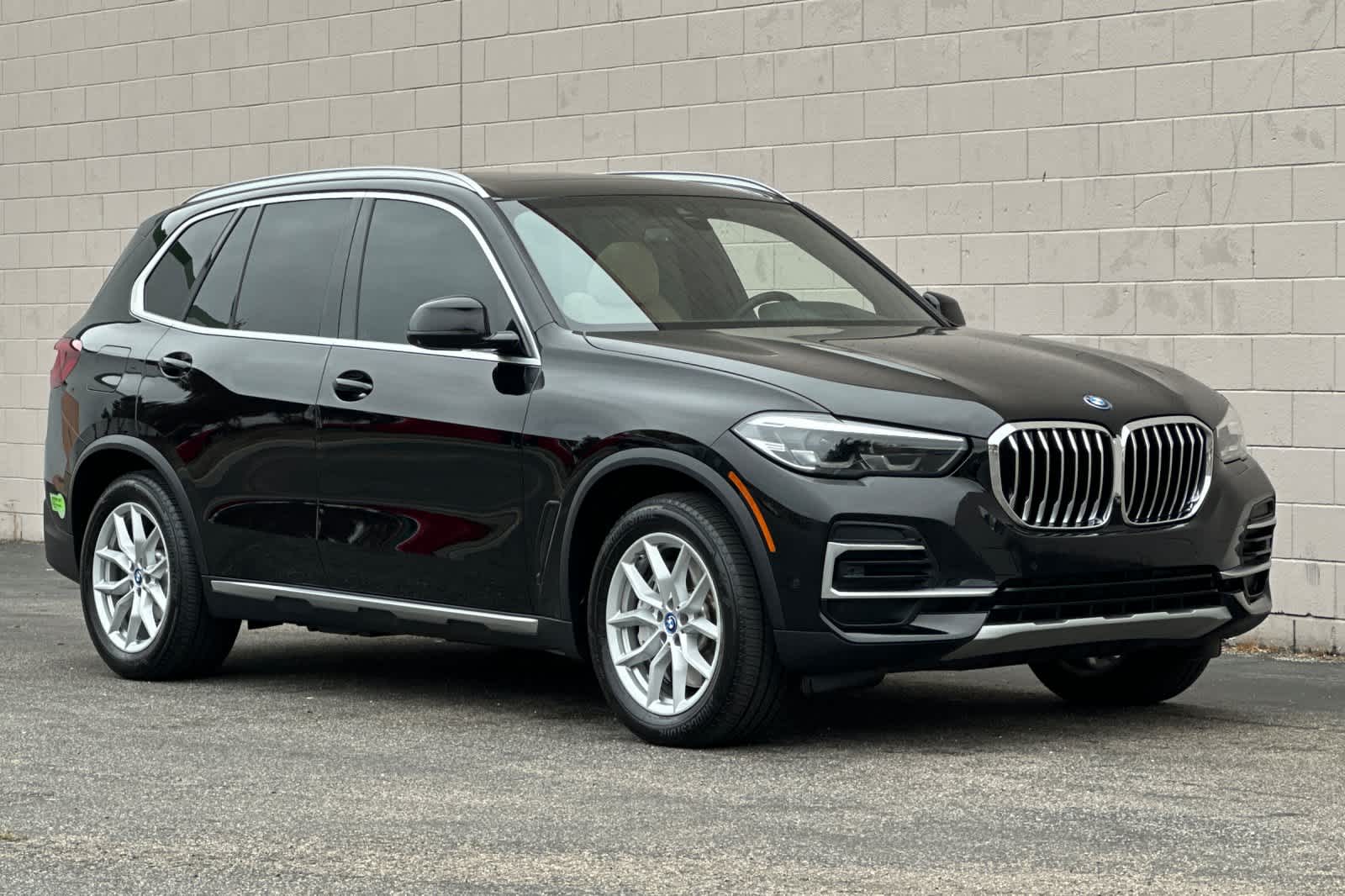 Thumbnail: 2022 BMW X5 - 5
