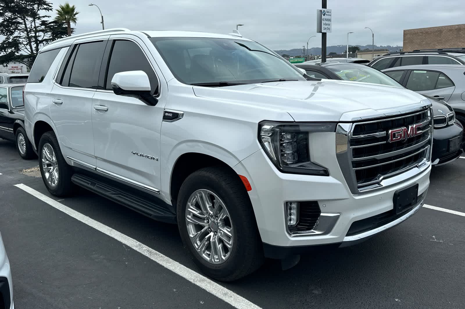 Thumbnail: 2023 GMC Yukon - 3