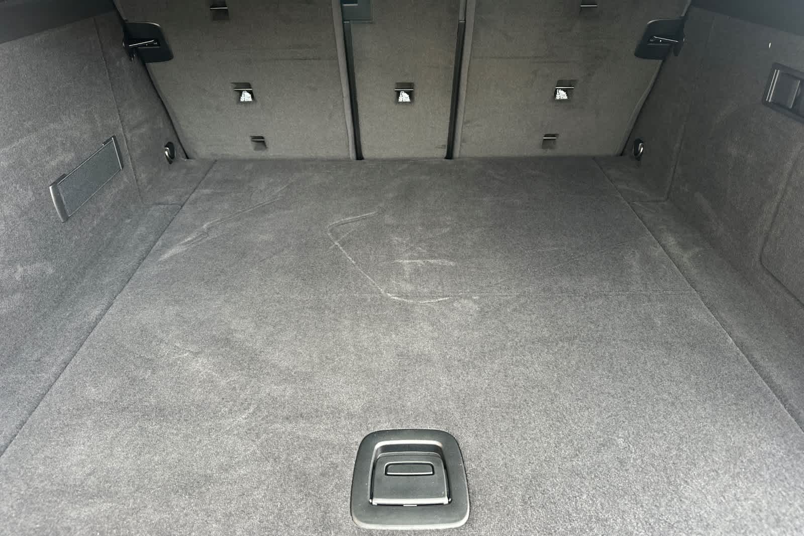 Thumbnail: 2025 BMW iX - 16